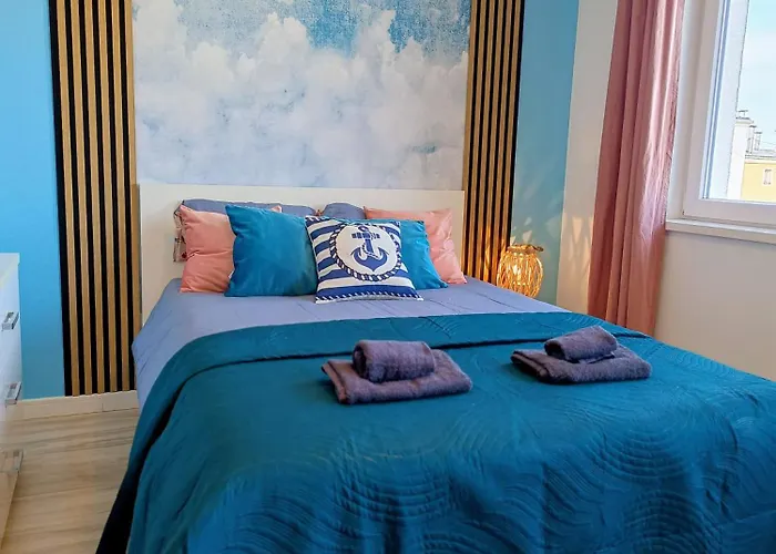 Good Night In Apartament *